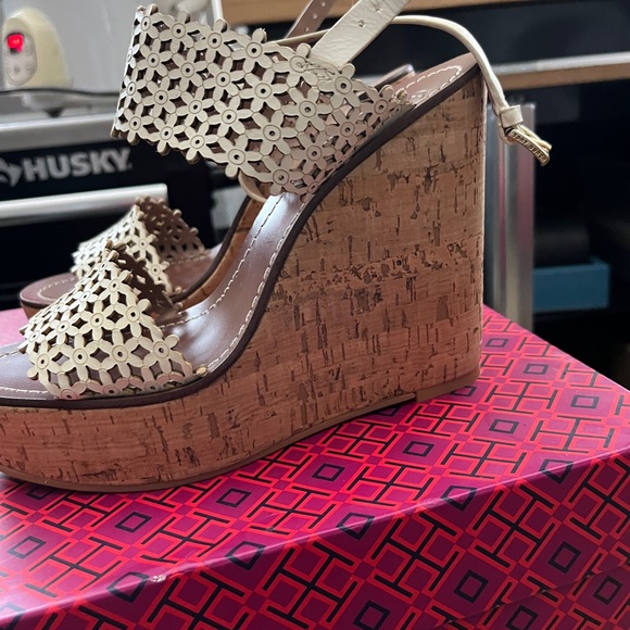So cute and perfect for summer! New, never worn, Tory wedges. In perfect shape. - Picture 3 of 4